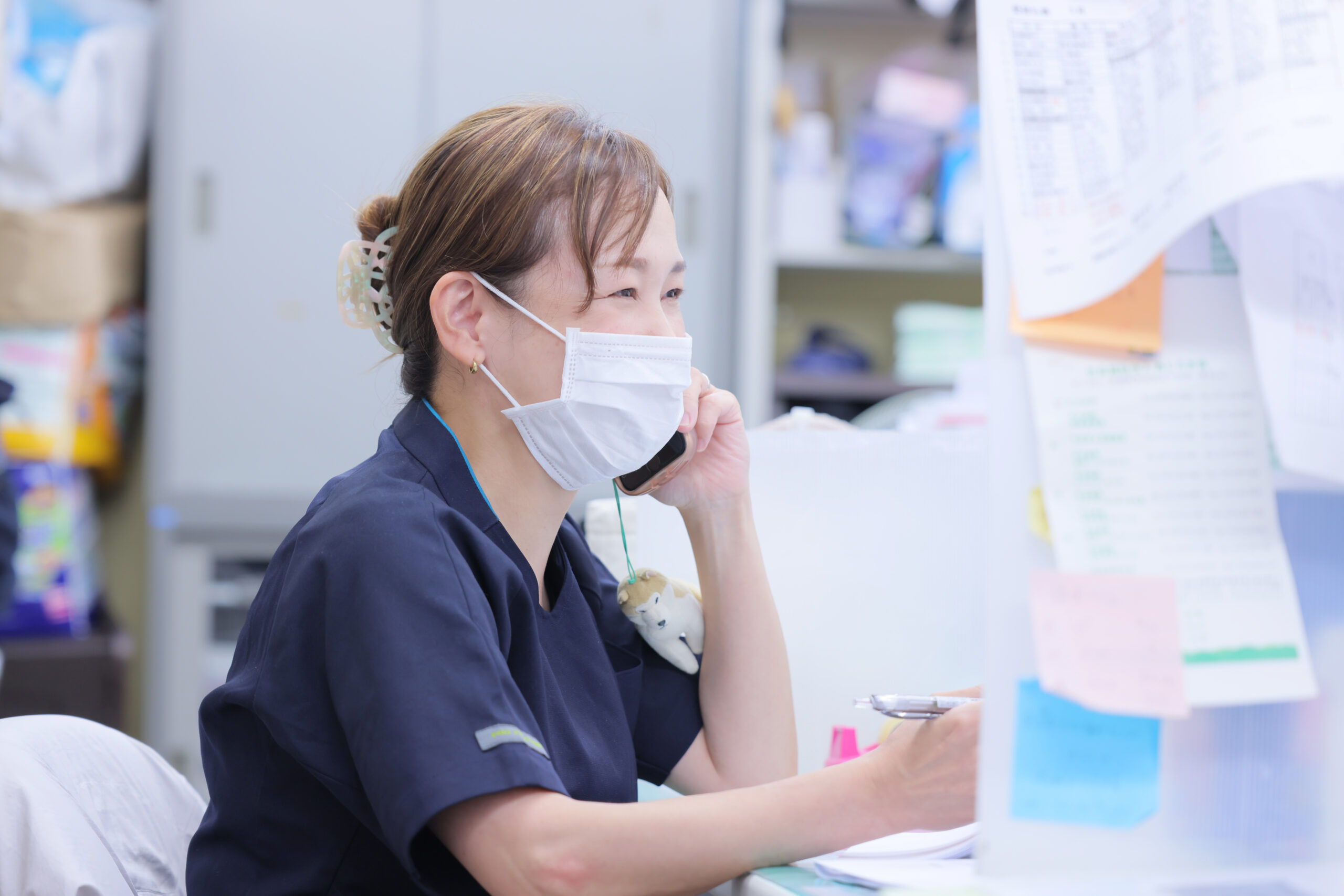 京都府宇治市にある社会福祉法人あじろぎ会宇治病院訪問看護ステーションで働く看護師