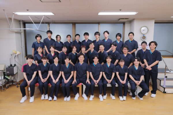 京都府宇治市にある社会福祉法人あじろぎ会宇治病院リハビリテーション部で働くセラピスト