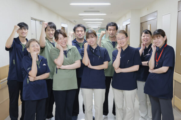 京都府宇治市にある社会福祉法人あじろぎ会 笠取ふれあい福祉センターで働く介護スタッフ達